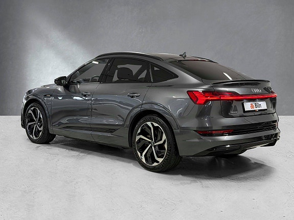 Audi e-tron Sportback 3 of 30