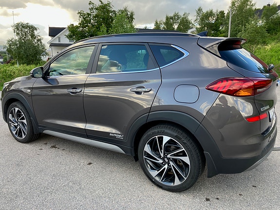 Hyundai Tucson 12 of 30