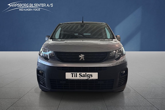 Peugeot Partner 2 of 5