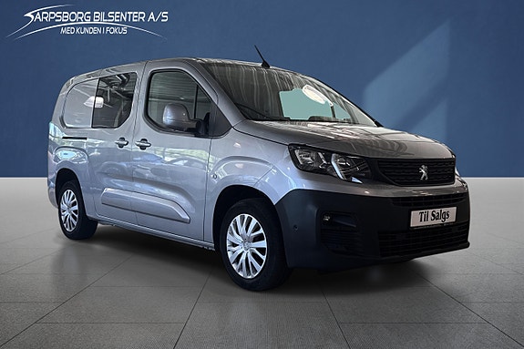 Peugeot Partner 3 of 5