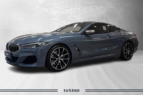 BMW M850i 2 of 5