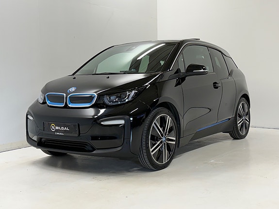 BMW i3 3 of 5