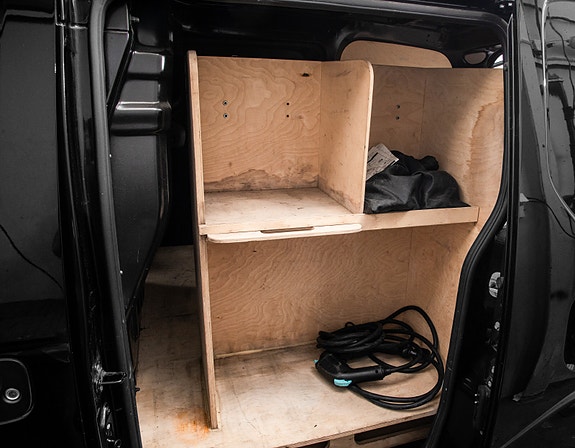 Nissan e-NV200 11 of 30