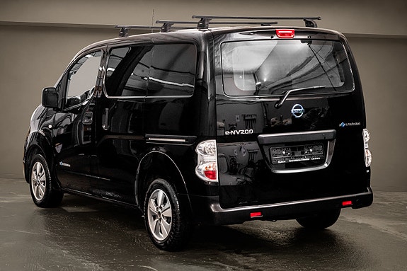 Nissan e-NV200 5 of 5