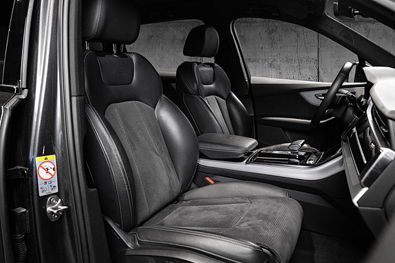 Audi Q7 18 of 30