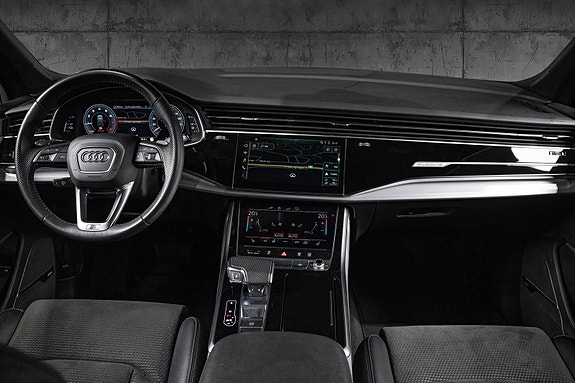 Audi Q7 20 of 30