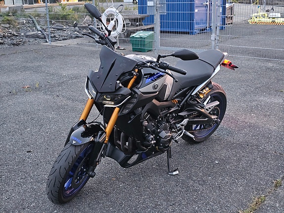 Yamaha MT-09 SP 3 of 8