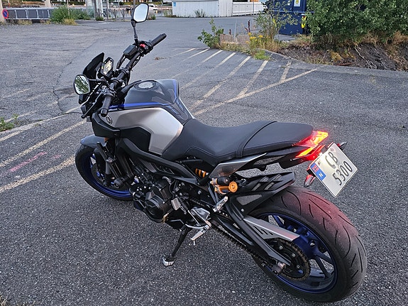 Yamaha MT-09 SP 4 of 8