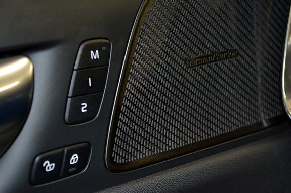 Volvo V60 17 of 30