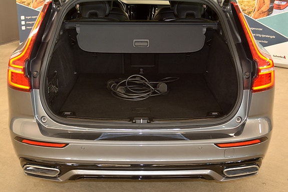 Volvo V60 10 of 30