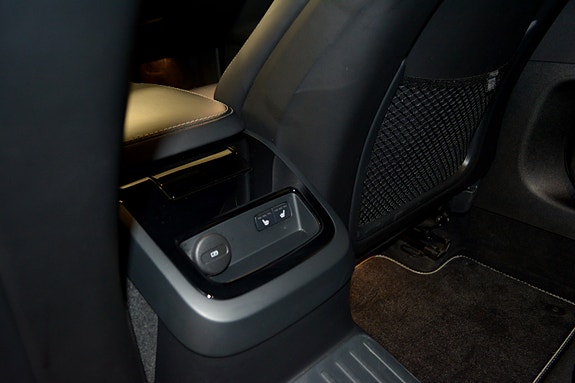 Volvo V60 16 of 30