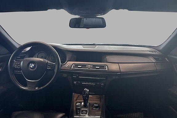 BMW 730d 13 of 21