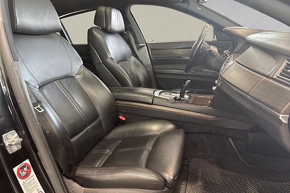 BMW 730d 11 of 21