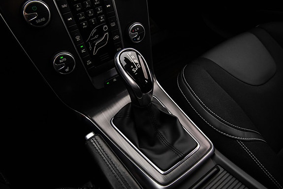 Volvo V40 17 of 26