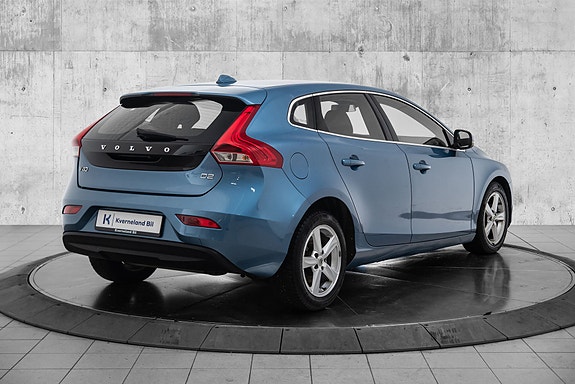 Volvo V40 5 of 26
