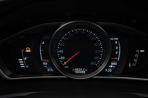 Volvo V40 13 of 26