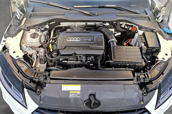 Audi TT 11 of 27