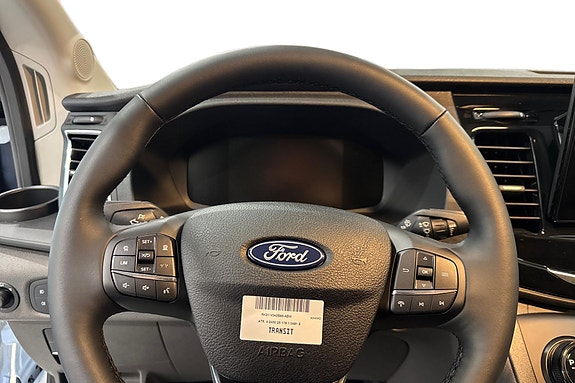 Ford Transit 9 of 14
