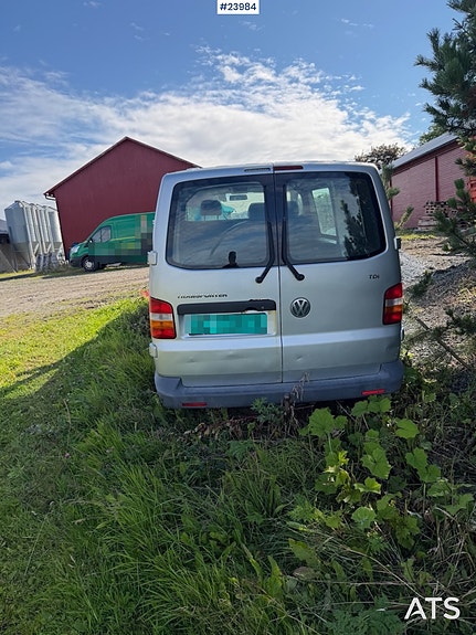 Volkswagen Transporter 4 of 5