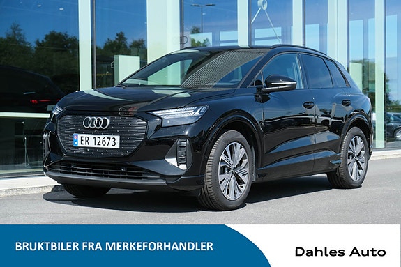 Audi Q4 e-tron 3 of 5