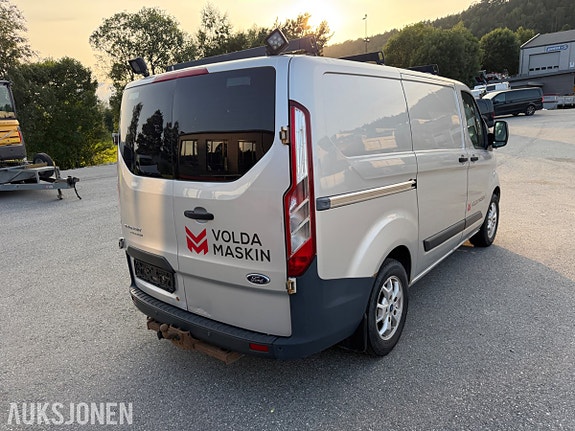 Ford Transit Custom 5 of 5