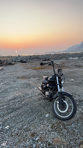 Suzuki VL 125 Intruder 3 of 5