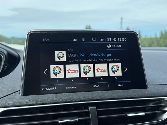 Peugeot 5008 24 of 30