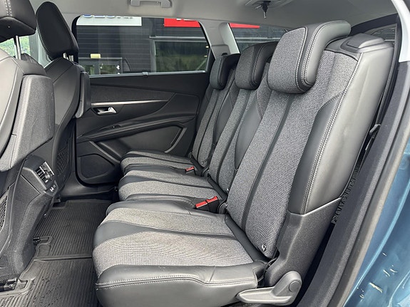 Peugeot 5008 13 of 30