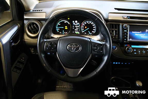 Toyota RAV4 26 of 30