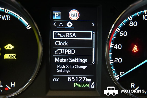 Toyota RAV4 30 of 30