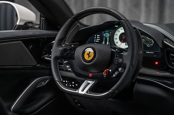 Ferrari Purosangue 23 of 30