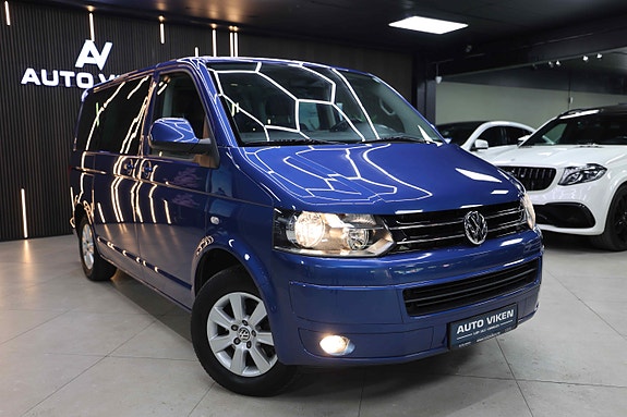 Volkswagen Caravelle 2 of 5