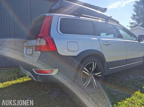 Volvo XC70 4 of 5
