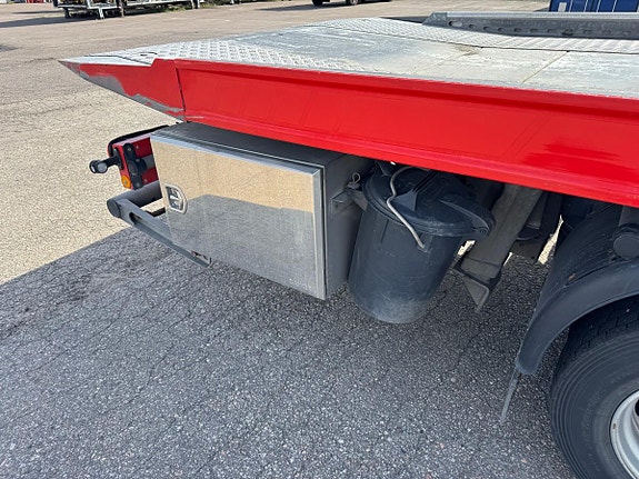 DAF LF210FA - 12T bergingsbi/planbil med Omars-plan, 3-seter 18 of 30