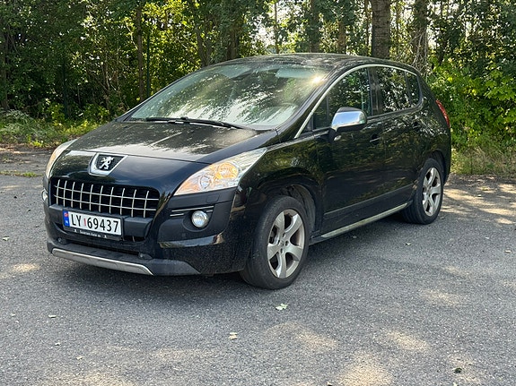 Peugeot 3008 3 of 5