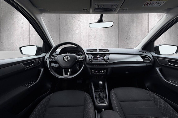 Skoda Fabia 9 of 25