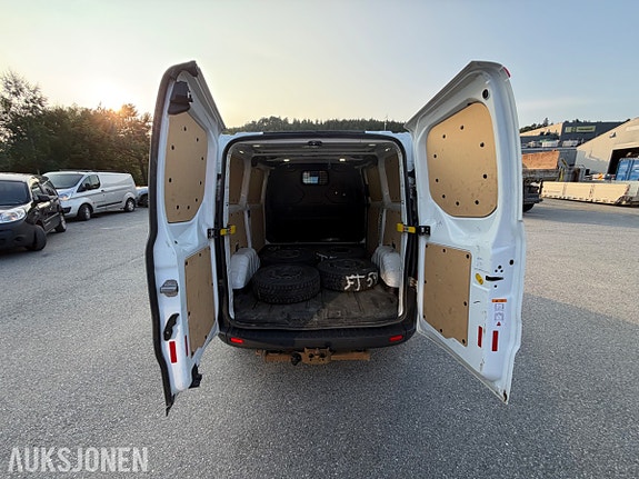 Ford Transit Custom 22 of 30