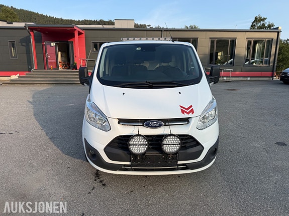 Ford Transit Custom 8 of 30