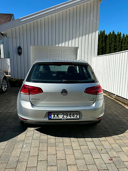 Volkswagen Golf VII 4 of 5