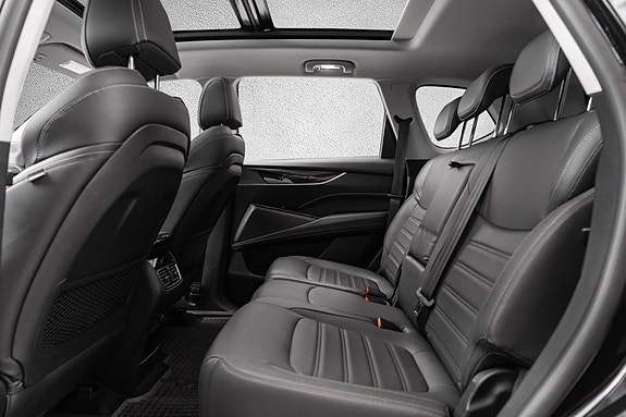 Maxus Euniq 6 14 of 28