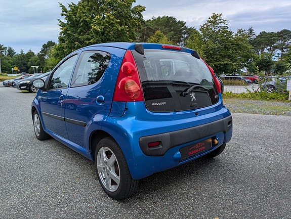 Peugeot 107 4 of 5