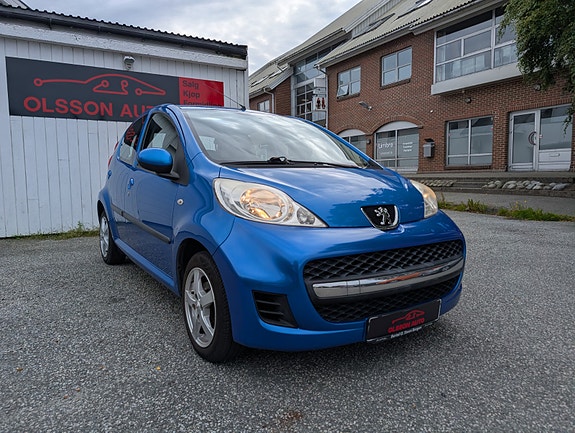 Peugeot 107 2 of 5