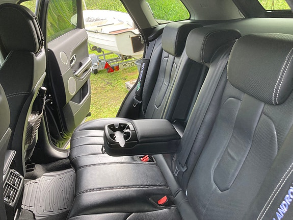 Land Rover Range Rover 16 of 30