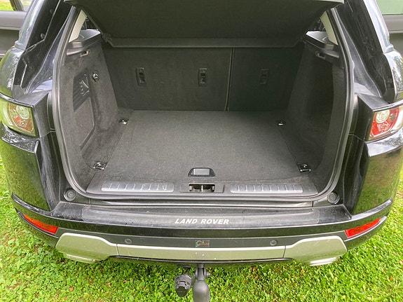 Land Rover Range Rover 18 of 30