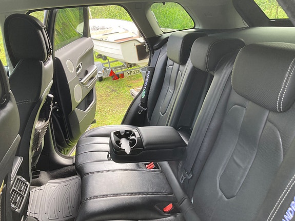 Land Rover Range Rover 12 of 30