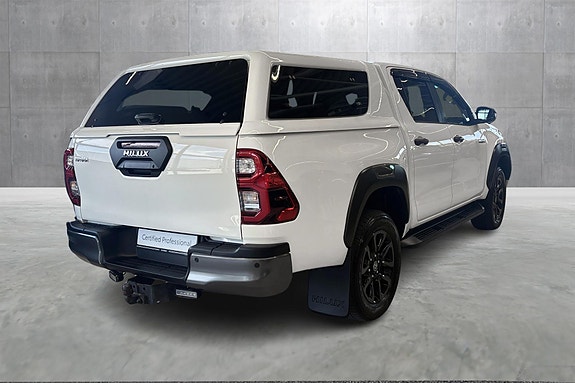 Toyota HiLux 5 of 24