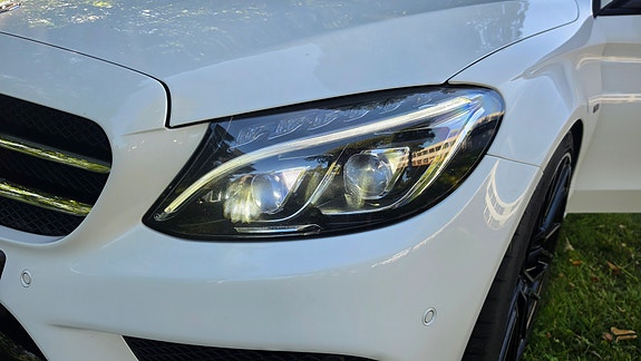 Mercedes-Benz C350 e 15 of 29
