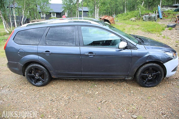 Ford Focus 4 of 5