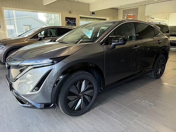 Nissan Ariya 3 of 5