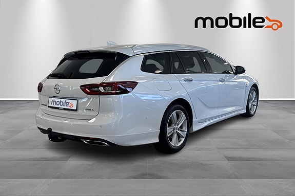 Opel Insignia 3 of 5